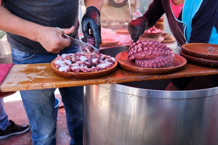 Guía para cocer pulpo y prepararlo a la gallega - Marisco Rías Baixas